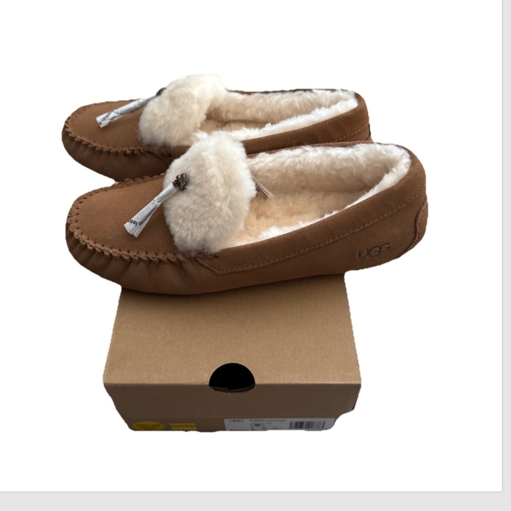 Ugg Australia Womens Dakota Shearling Braid Slipper/Moccasin Sz 8 New in Box - Picture 5 of 6